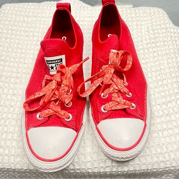Size 7 37.5 CONVERSE Red Shoreline Low Top Sneakers Stretch Elastic RRP $120 - Picture 5 of 8